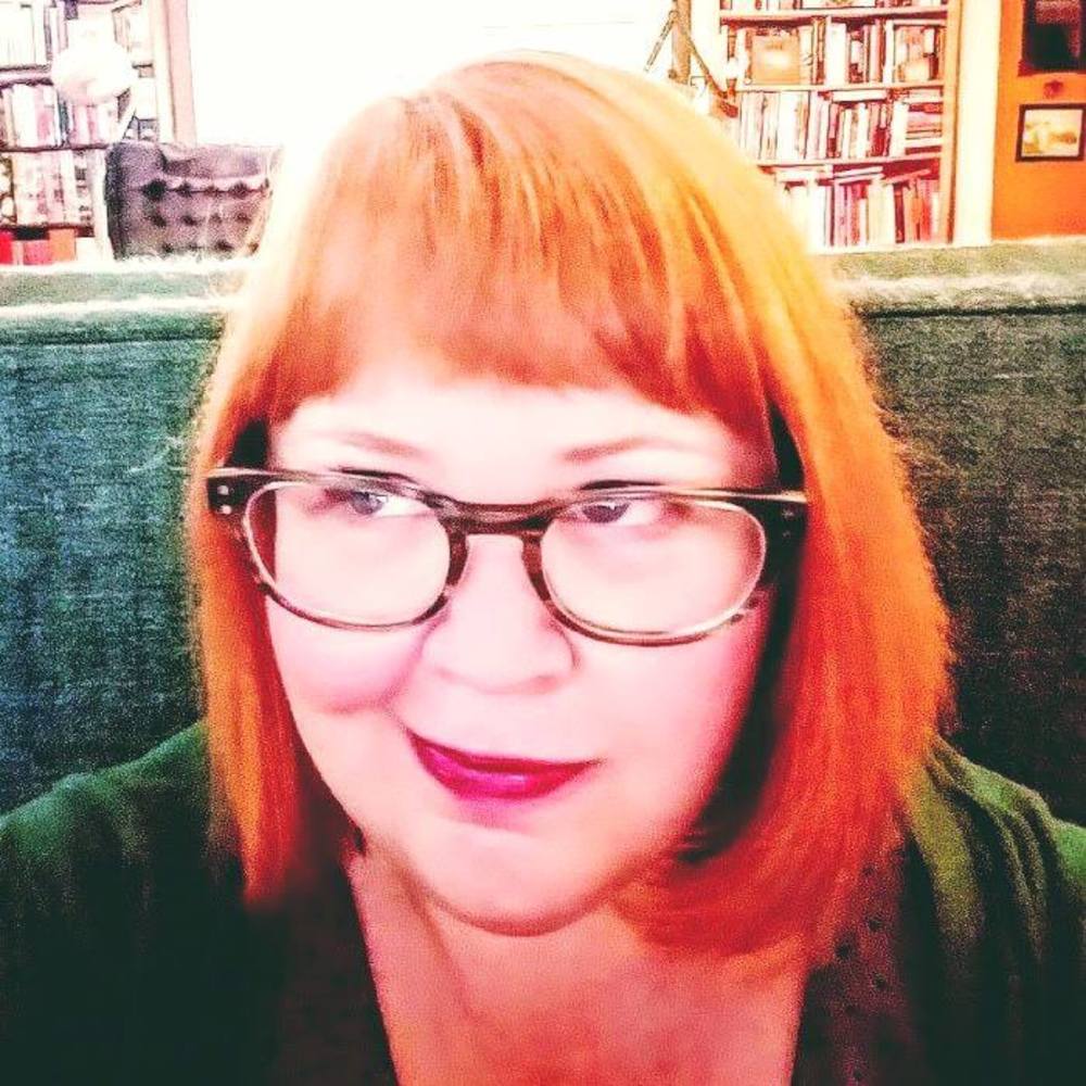 Meet your Posher, Lorrie